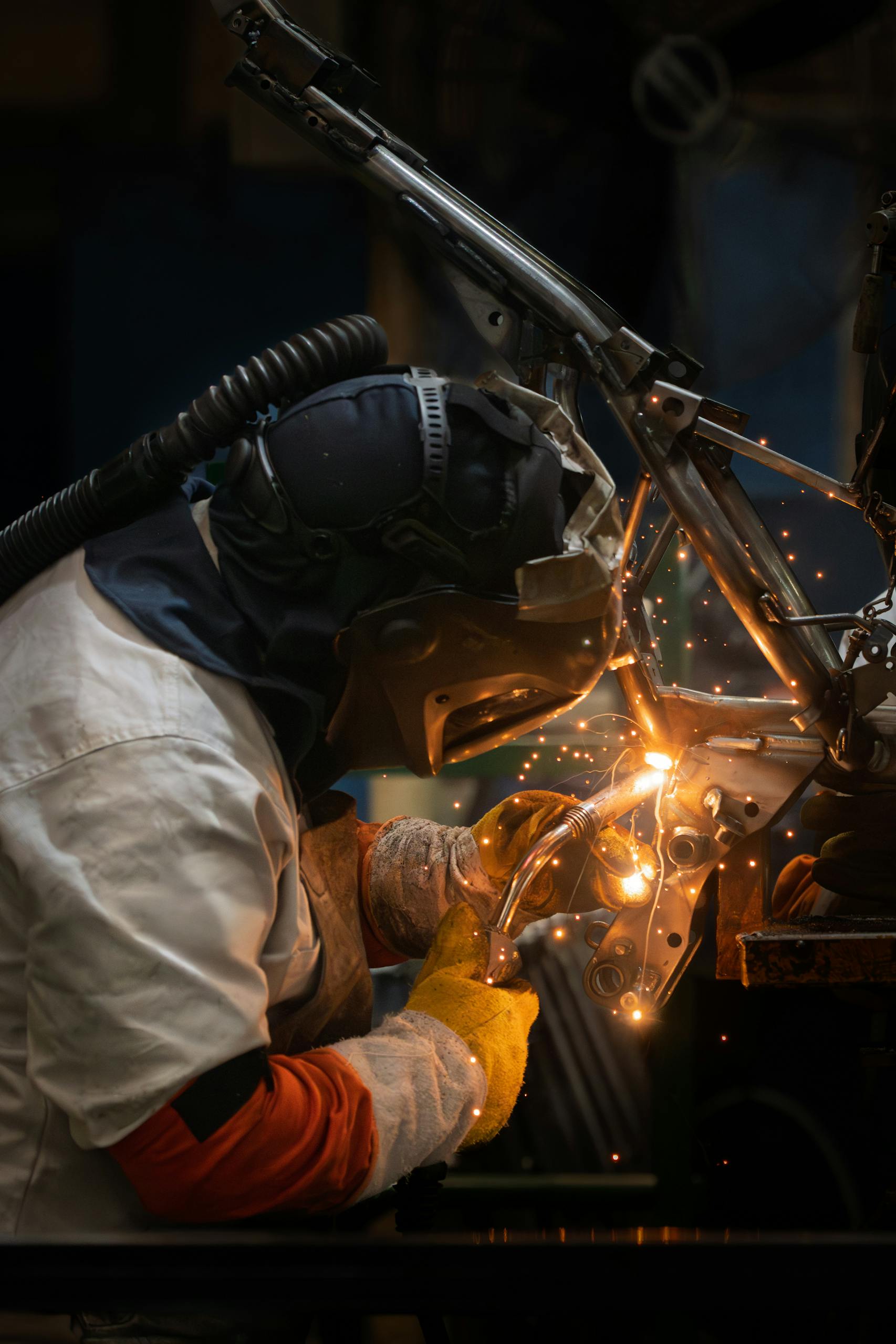 Otomotiv Sac ve Gövde Kaynakçısı (seviye-3)